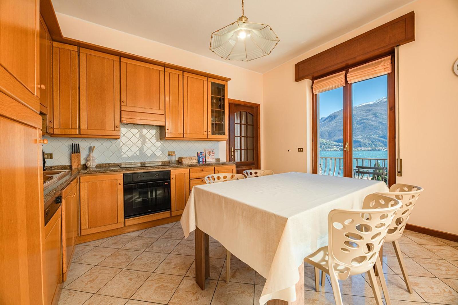 Appartamento Bellavista - Lake Como View - Near The Beach Cremia Eksteriør billede